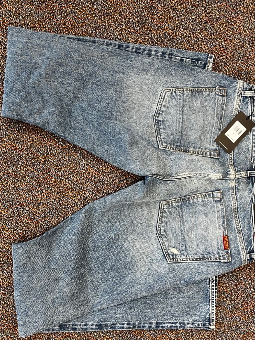 7 For All Mankind - Picture 4 of 8